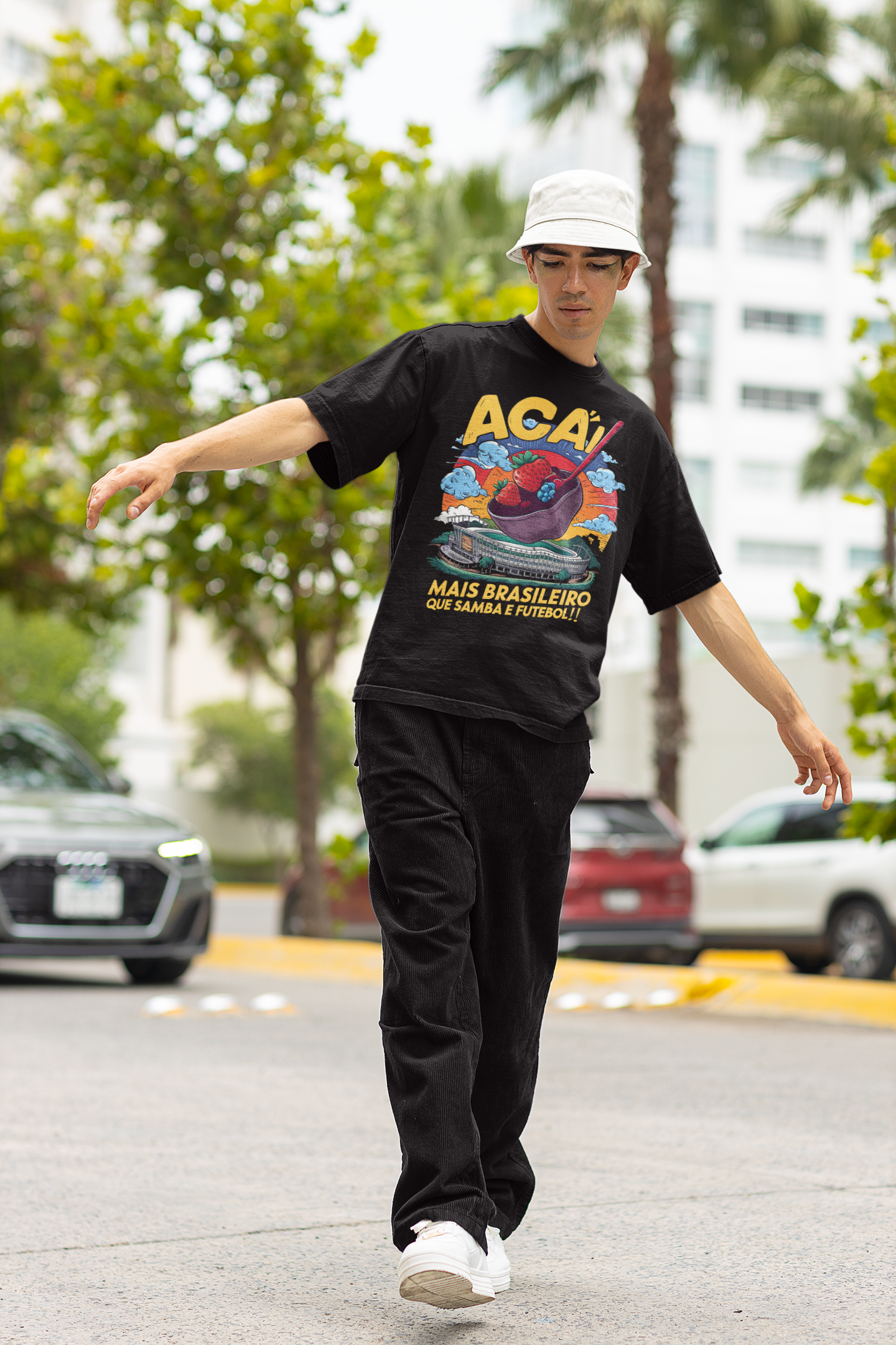 Camiseta Oversized de Açaí - Mais Brasileiro que Samba e Futebol!