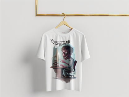 Camiseta Oversized Sobrevivendo ao Escritório